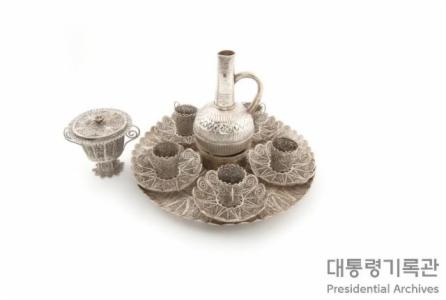 은제 다기 세트(장식용) 이미지