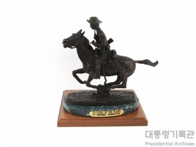 접시(세트) 이미지