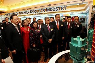 말레이시아 원전 홍보관 방문 사진