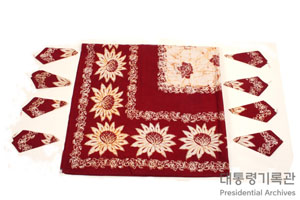 바틱[batik] 염색 테이블보, 냅킨 세트 이미지