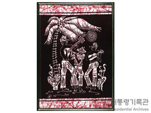 기타와 피리를 연주하는 원주민 그림 이미지